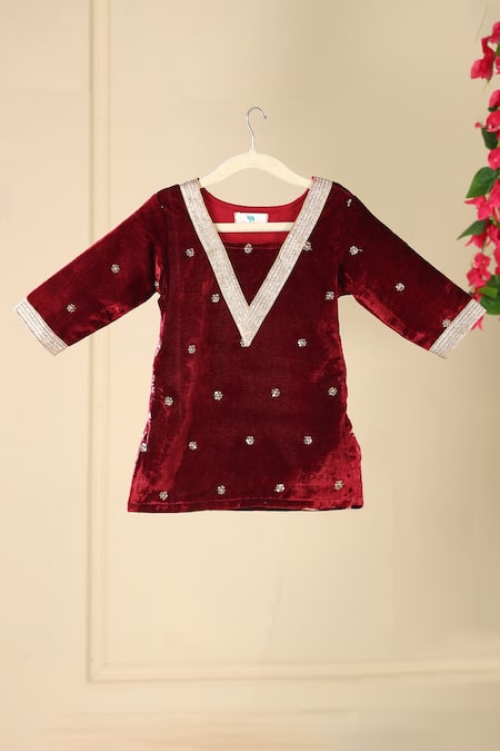 Cute Couture_Maroon Velvet Sequins, Embroidery Kurta And Palazzo Set _Online_at_Aza_Fashions