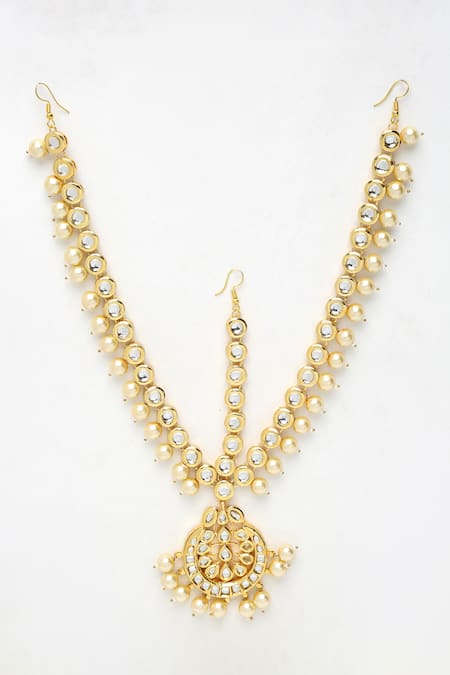 Ruby Raang Gold Plated Kundan Embellished Mathapatti Online at Aza Fashions Ruby Raang_Gold Plated Kundan Embellished Mathapatti _Online_at_Aza_Fashions