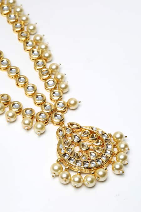 Shop Ruby Raang Gold Plated Kundan Embellished Mathapatti Online at Aza Fashions Shop_Ruby Raang_Gold Plated Kundan Embellished Mathapatti _Online_at_Aza_Fashions