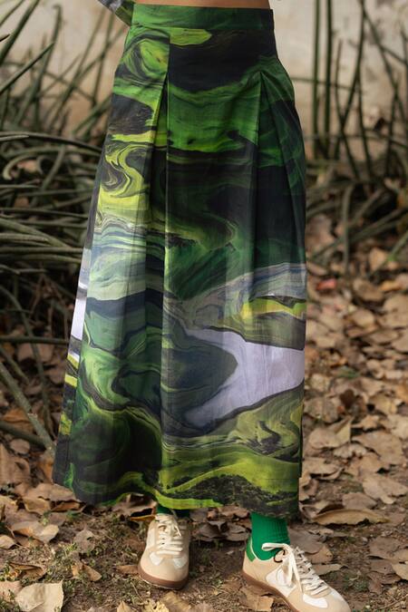 Buy_Doodlage_Green Upcycled Cotton Printed Scenic Pleated Skirt_Online_at_Aza_Fashions