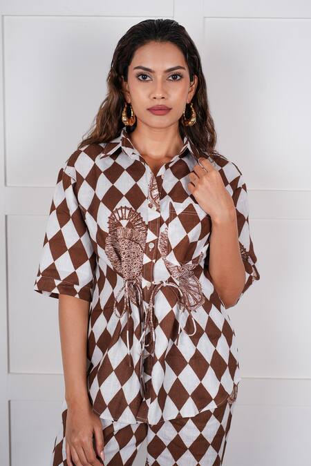 Buy_Nassh_Brown Linen Embroidery Collared Checkered Print Shirt With Pant_Online_at_Aza_Fashions