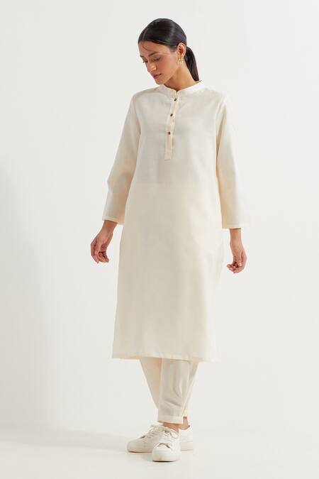 The Indian Cause_White Cotton Collared Boyfriend Straight Plain Kurta With Pant _at_Aza_Fashions