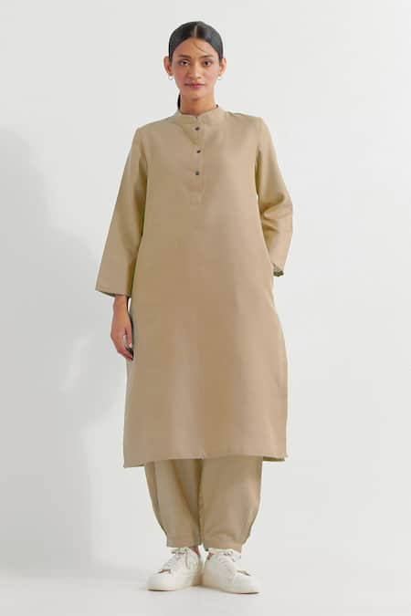 TIC Beige Cotton Slub Plain Stand Collar Boyfriend Kurta With Straight Pant 