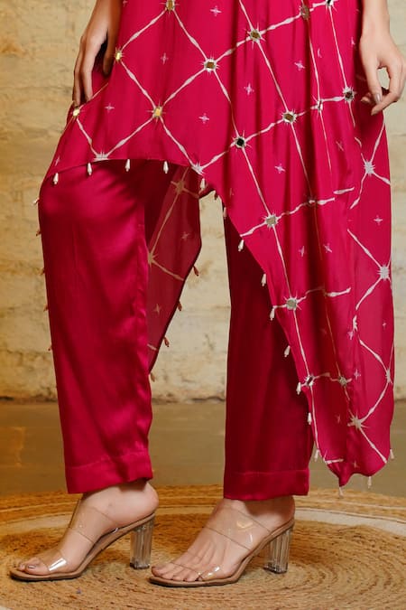 Sajeda A Lehry Pink Silk Crepe Digital Printed Geometric Zoya Hand Embroidered Kaftan With Pant at Aza Fashions Sajeda A Lehry_Pink Silk Crepe Digital Printed Geometric Zoya Hand Embroidered Kaftan With Pant _at_Aza_Fashions