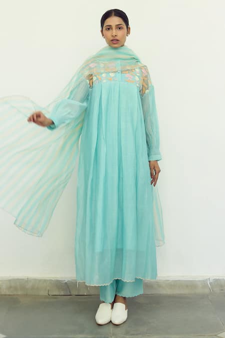 Shop Ayaka Blue Silk Organza Print Dupatta With Scallop Edges at Aza Fashions Shop_Ayaka_Blue Silk Organza Print Dupatta With Scallop Edges _at_Aza_Fashions