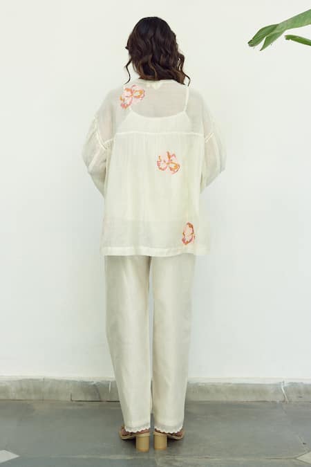 Shop Ayaka Off White Mul Chanderi Hand Embroidery Floral Top Round Sheer at Aza Fashions Shop_Ayaka_Off White Mul Chanderi Hand Embroidery Floral Top Round Sheer _at_Aza_Fashions
