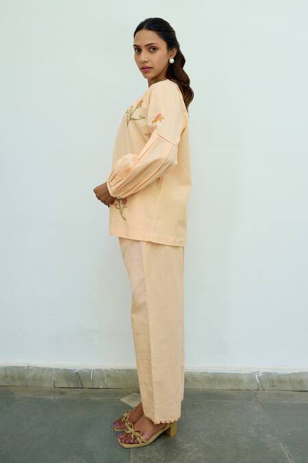 Ayaka Peach Cotton Hand Embroidery Floral Round Top Online at Aza Fashions Ayaka_Peach Cotton Hand Embroidery Floral Round Top _Online_at_Aza_Fashions