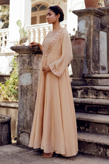 17:17 By Simmi Saboo_Beige Chanderi Silk Embroidery, Crystals Aahana Leaf Print Anarkali With Bustier _Online_at_Aza_Fashions