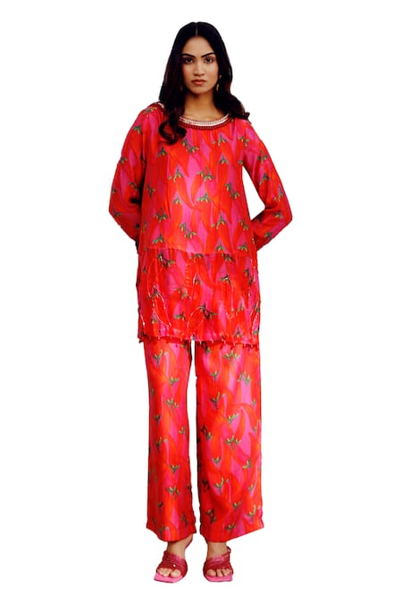 17:17 By Simmi Saboo_Pink Chanderi Silk Pearls, Crystals, Beads Fiona Chilli Print Kurta With Pant _Online_at_Aza_Fashions