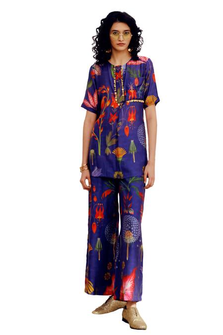 Buy_17:17 By Simmi Saboo_Blue Chanderi Silk Print Trible Floral Round Neck Maala Top With Pant _Online_at_Aza_Fashions