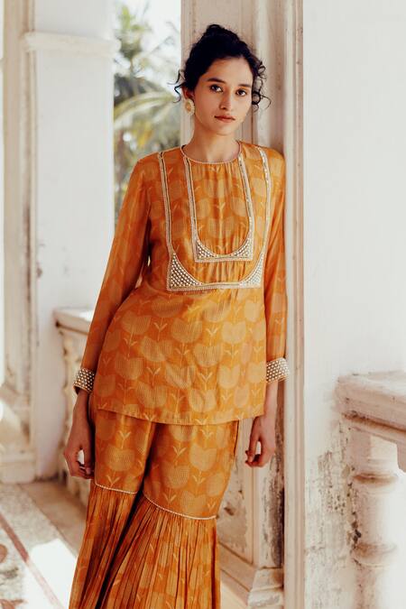 17:17 By Simmi Saboo_Orange Chanderi Silk Pearls, Beads Round Winny Bandhani Print Kurta With Gharara _Online_at_Aza_Fashions