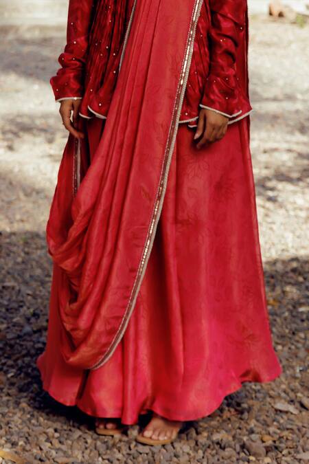 17:17 By Simmi Saboo_Maroon Chanderi Silk Beads, Zariah Leaf Print Pre-draped Gharara Saree Set _Online_at_Aza_Fashions