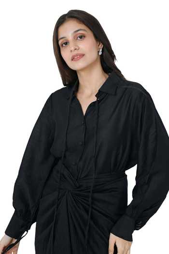 Komal Shah Black Chanderi Solid Collar Neck Shirt With Draped Skirt Online at Aza Fashions Komal Shah_Black Chanderi Solid Collar Neck Shirt With Draped Skirt _Online_at_Aza_Fashions