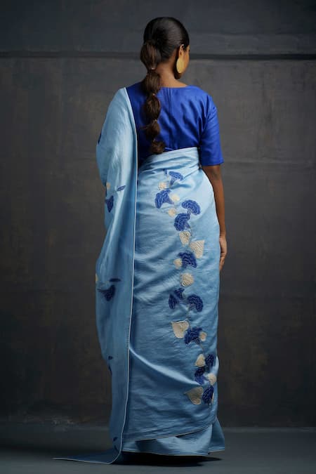 Rouka By Sreejith Jeevan Silk Floral Embroidered Saree With Unstitched Blouse Piece 