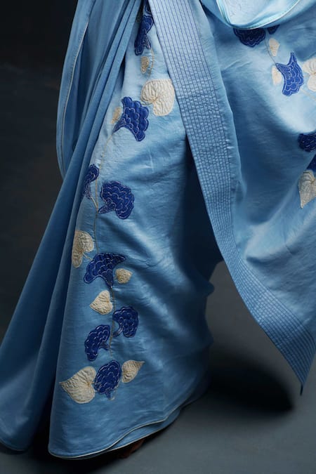 Shop_Rouka By Sreejith Jeevan_Blue Silk Embroidery Floral Saree With Unstitched Blouse Piece _Online_at_Aza_Fashions