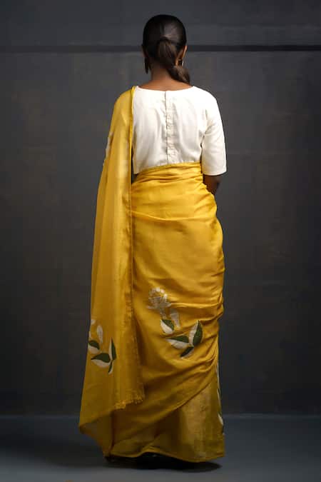 Rouka By Sreejith Jeevan Leaf Applique Embroidered Saree With Unstitched Blouse Piece 