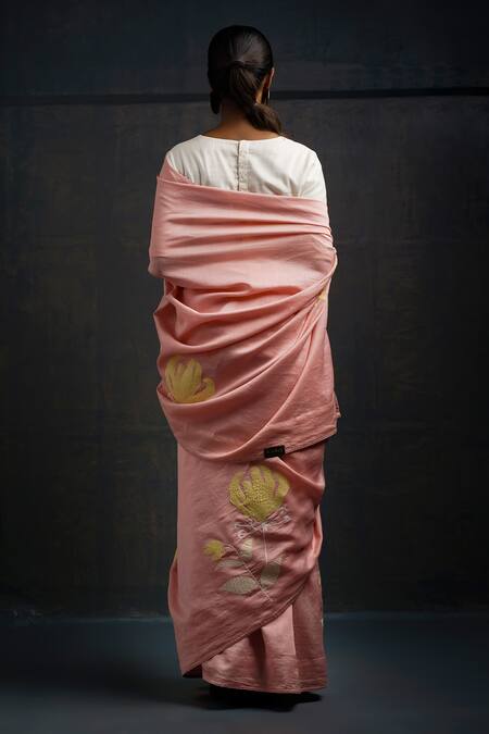 Buy_Rouka By Sreejith Jeevan_Peach Cotton, Silk Abstract Floral Saree With Unstitched Blouse Piece _Online_at_Aza_Fashions