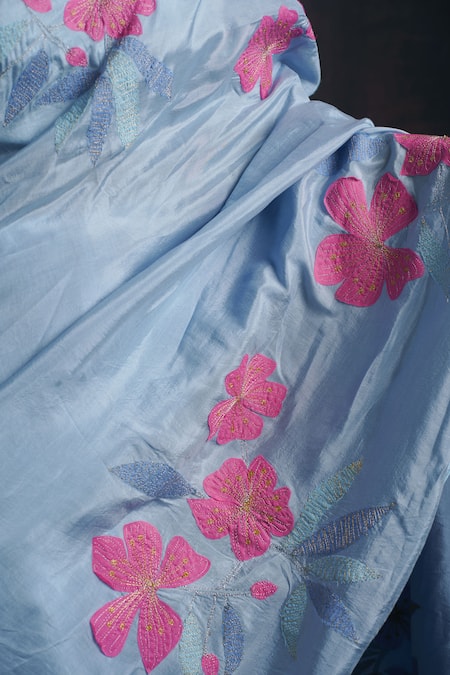 Rouka By Sreejith Jeevan Blue Silk Embroidery Contrast Floral Saree With Unstitched Blouse Piece at Aza Fashions Rouka By Sreejith Jeevan_Blue Silk Embroidery Contrast Floral Saree With Unstitched Blouse Piece _at_Aza_Fashions