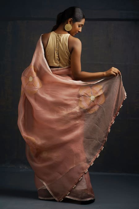 Rouka By Sreejith Jeevan Organza Floral Embroidered Saree With Unstitched Blouse Piece 