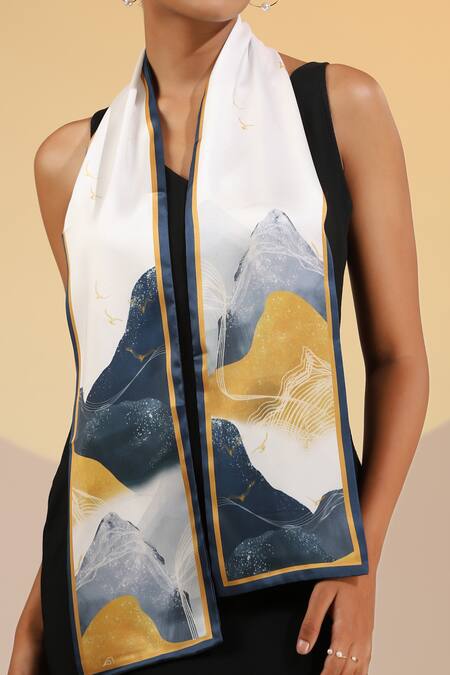 Dusala Multi Color Saffy Mountain Pattern Neck Scarf Online at Aza Fashions Dusala_Multi Color Saffy Mountain Pattern Neck Scarf _Online_at_Aza_Fashions