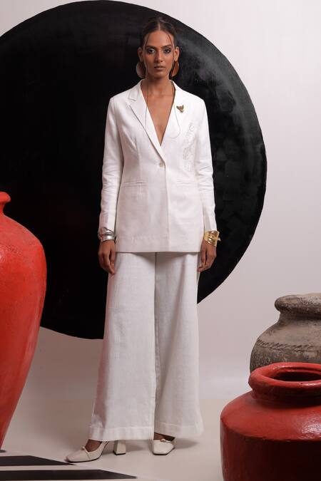 Shop Nautanky Ivory Handloom Cotton Embroidery Etheral Floral Blazer With Pant Online at Aza Fashions Shop_Nautanky_Ivory Handloom Cotton Embroidery Etheral Floral Blazer With Pant _Online_at_Aza_Fashions