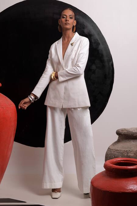 Nautanky Ivory Handloom Cotton Embroidery Etheral Floral Blazer With Pant at Aza Fashions Nautanky_Ivory Handloom Cotton Embroidery Etheral Floral Blazer With Pant _at_Aza_Fashions