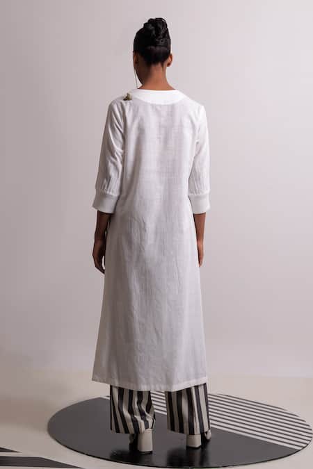 Shop Nautanky Ivory Handloom , Embroidery V-neck Zen Floral Kurta With Pant at Aza Fashions Shop_Nautanky_Ivory Handloom , Embroidery V-neck Zen Floral Kurta With Pant _at_Aza_Fashions