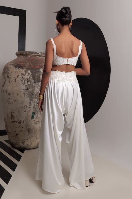Shop Nautanky Ivory Handloom Cotton Embroidery Sweetheart Serenity Floral Bustier With Pant at Aza Fashions Shop_Nautanky_Ivory Handloom Cotton Embroidery Sweetheart Serenity Floral Bustier With Pant _at_Aza_Fashions