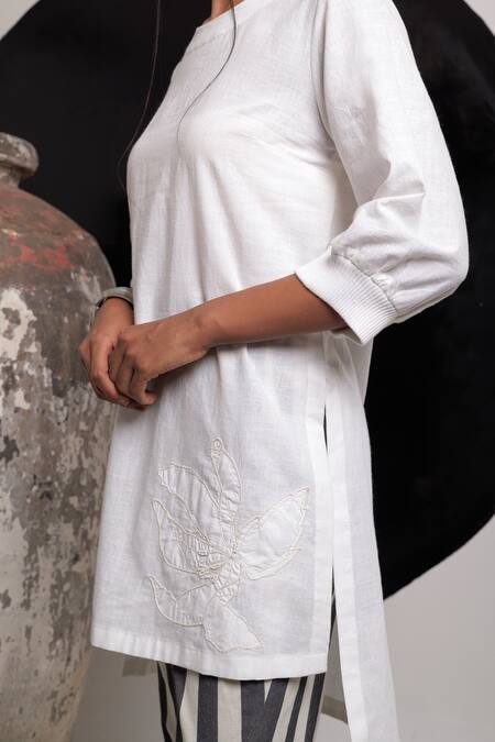 Buy Nautanky Ivory Cotton Embroidery Round Neck Yin Yang Floral Kurta With Pant Buy_Nautanky_Ivory Cotton Embroidery Round Neck Yin Yang Floral Kurta With Pant