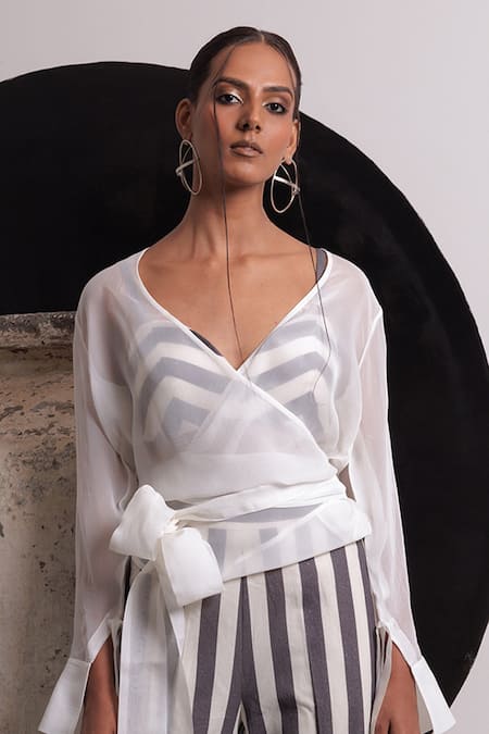 Nautanky Ivory Organza, Handloom Cotton V-neck Wabi Shirt With Pant Set Online at Aza Fashions Nautanky_Ivory Organza, Handloom Cotton V-neck Wabi Shirt With Pant Set _Online_at_Aza_Fashions