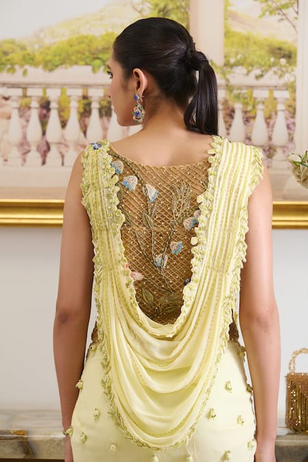 Buy_Moledro_Green Georgette, Wool Lulu Drop Embellished Pre-draped Saree With Blouse 