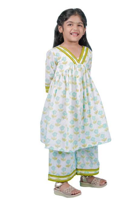 Kalp White Cotton Luna Blossom Bud Print Anarkali With Pant Online at Aza Fashions Kalp_White Cotton Luna Blossom Bud Print Anarkali With Pant _Online_at_Aza_Fashions