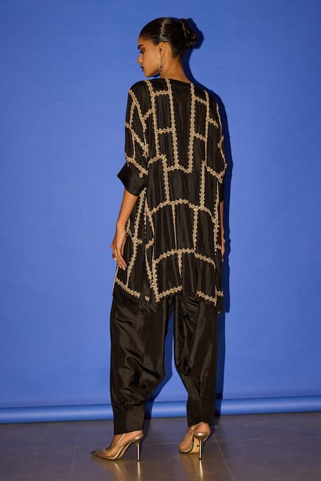Shop_Esha Arora_Black Silk, Organza, Linen Sequins, Embroidery Collared Kurta Set _at_Aza_Fashions