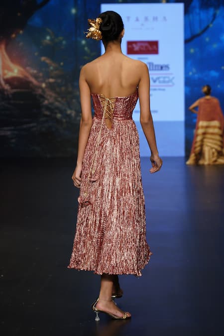 Shop_Etasha By Asha Jain_Pink Metallic Tissue Plain Sweetheart Neck Corset Dress _at_Aza_Fashions