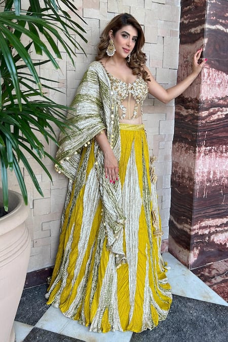 Etasha By Asha Jain Cream Tulle, Tissue, Crepe Beads, Metallic Textured Corset Lehenga Set Online at Aza Fashions Etasha By Asha Jain_Cream Tulle, Tissue, Crepe Beads, Metallic Textured Corset Lehenga Set _Online_at_Aza_Fashions