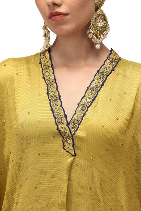 Shop Mimamsaa Green Chiffon Silk Woven V Neck Lavanya Spluttered Sequin Work Kaftan Set Online at Aza Fashions Shop_Mimamsaa_Green Chiffon Silk Woven V Neck Lavanya Spluttered Sequin Work Kaftan Set _Online_at_Aza_Fashions