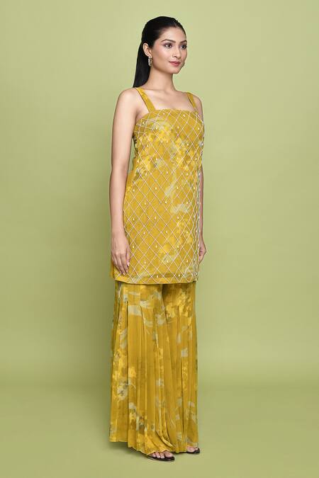Label Shristi Chetani_Yellow Chiffon Embroidery Square Neck Buttercup Bloom Print Kurta Sharara Set_at_Aza_Fashions