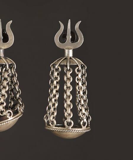 Mero Jewellery_Silver Plated Textured Detail Dangler Earrings _at_Aza_Fashions