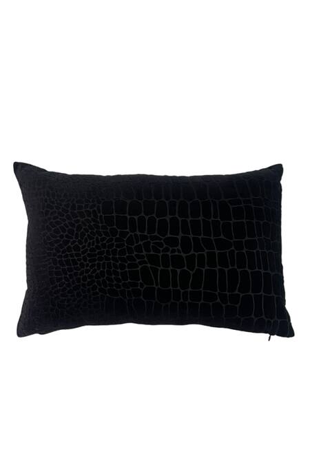 Buy_House Of Inari_Black 100% Cotton Velvet Embroidery Abstract Work Cushion Cover_Online_at_Aza_Fashions