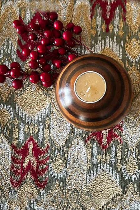 Buy House Of Inari Green 100% Cotton Ikat, Zari Embroidered Table Runner Online at Aza Fashions Buy_House Of Inari_Green 100% Cotton Ikat, Zari Embroidered Table Runner_Online_at_Aza_Fashions