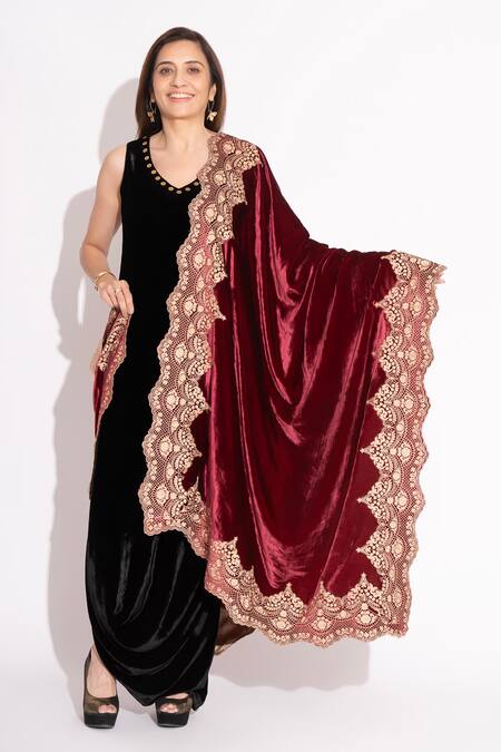 House Of Inari Floral & Lace Embroidered Stole 