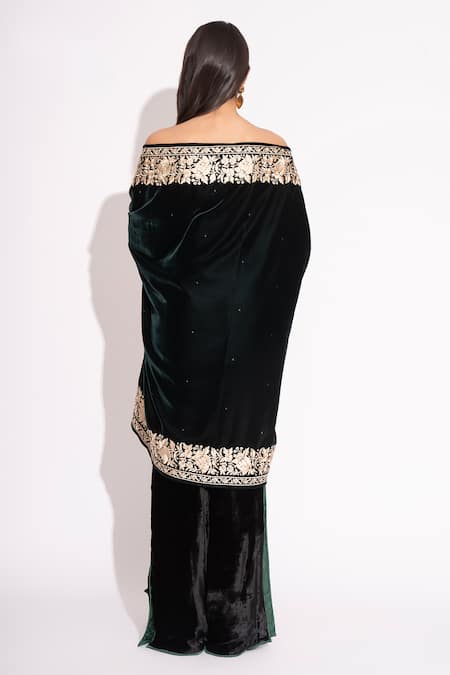 House Of Inari Floral & Thread Embroidered Velvet Stole 