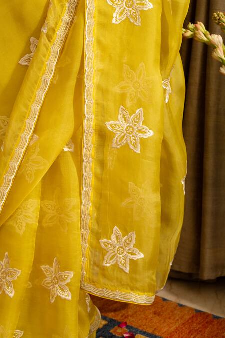 Shop House Of Inari Yellow Organza, Embroidery Nargis Phool Saree Set Online at Aza Fashions Shop_House Of Inari_Yellow Organza, Embroidery Nargis Phool Saree Set _Online_at_Aza_Fashions