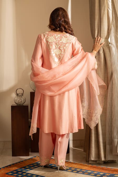 Shop House Of Inari Peach , Organza, Cotton Embroidery Round Neck Kaner Kurta Pant Set at Aza Fashions Shop_House Of Inari_Peach , Organza, Cotton Embroidery Round Neck Kaner Kurta Pant Set _at_Aza_Fashions