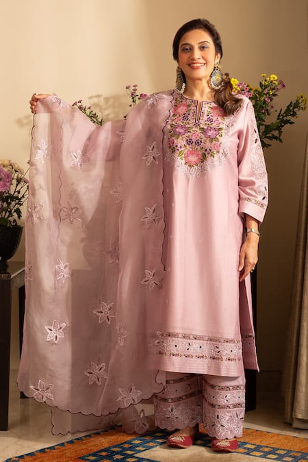 Shop House Of Inari Purple , Chanderi, Cotton, Organza Gulchini Floral Kurta Pant Set Online at Aza Fashions Shop_House Of Inari_Purple , Chanderi, Cotton, Organza Gulchini Floral Kurta Pant Set _Online_at_Aza_Fashions