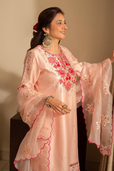 Buy House Of Inari Peach , Cotton, Organza Embroidery Round Neck Gulchini Kurta Pant Set Online at Aza Fashions Buy_House Of Inari_Peach , Cotton, Organza Embroidery Round Neck Gulchini Kurta Pant Set _Online_at_Aza_Fashions