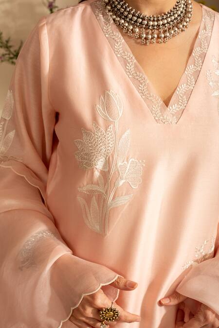Buy_House Of Inari_Peach , Chanderi, Cotton, Organza Embroidery Chandni Kurta Pant Set _Online_at_Aza_Fashions