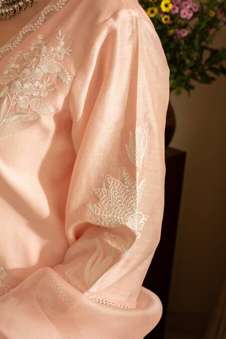 House Of Inari_Peach , Chanderi, Cotton, Organza Embroidery Chandni Kurta Pant Set _at_Aza_Fashions