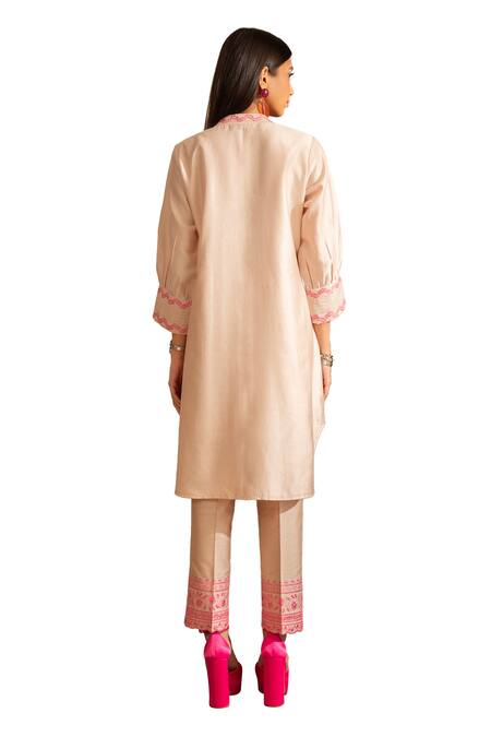 House Of Inari Pink Chanderi, Kota Doria, Silk Gul-meh Floral Straight Kurta With Pant at Aza Fashions House Of Inari_Pink Chanderi, Kota Doria, Silk Gul-meh Floral Straight Kurta With Pant _at_Aza_Fashions