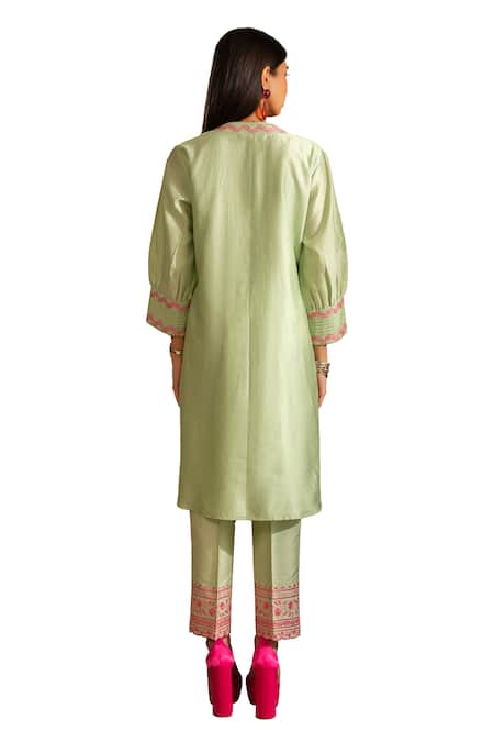 Buy House Of Inari Green Chanderi, Kota Doria Embroidery Gul-meh Floral Straight Kurta And Pant Set Buy_House Of Inari_Green Chanderi, Kota Doria Embroidery Gul-meh Floral Straight Kurta And Pant Set